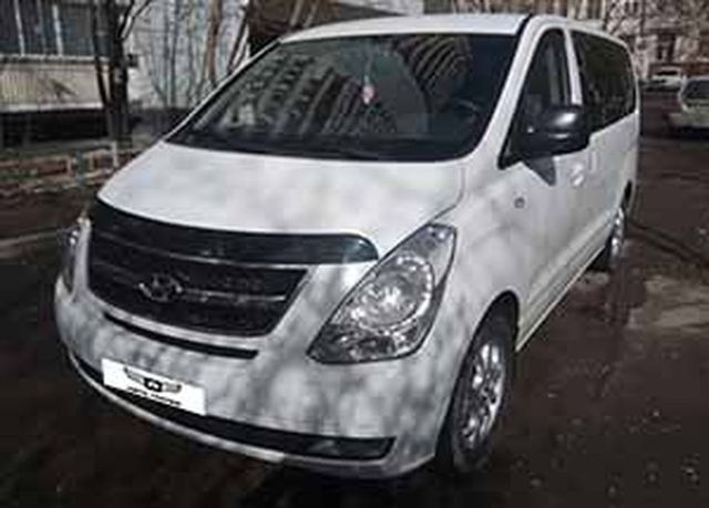 Аренда аренда белого минивэна hyundai starex на свадьбу