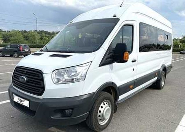 Аренда Ford Transitс водителем с водителем