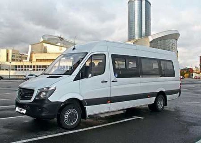 Аренда аренда микроавтобуса mercedes-benz sprinter vip с водителем с водителем, фото