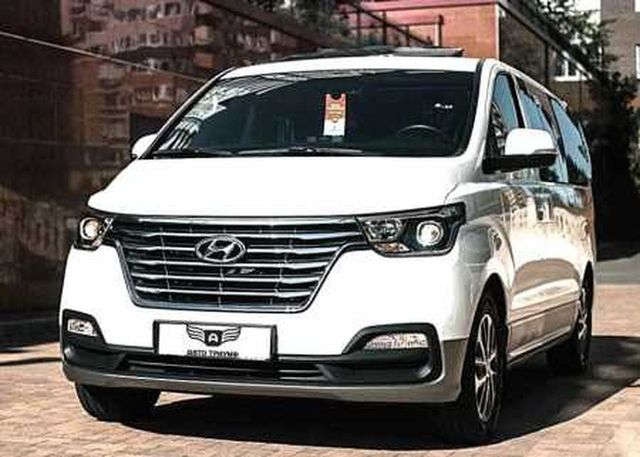 Аренда аренда белого минивэна hyundai starex на свадьбу