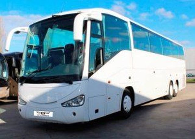 Аренда белого автобуса scania irizar century, фото