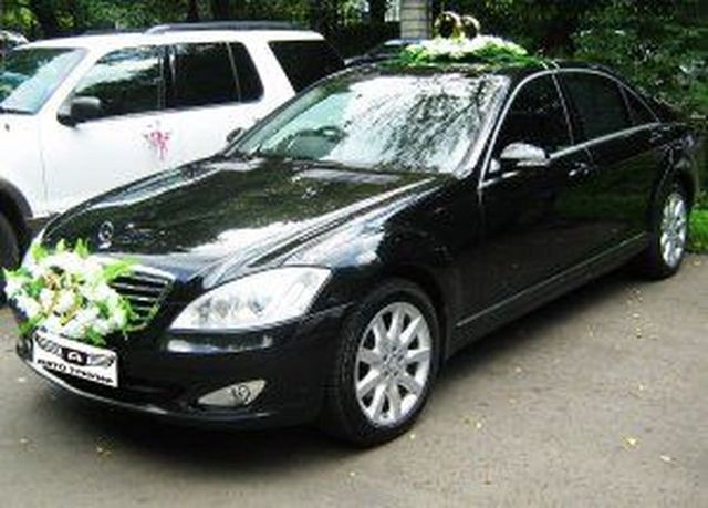 Аренда аренда седана mercedes-benz s221 на свадьбу на свадьбу