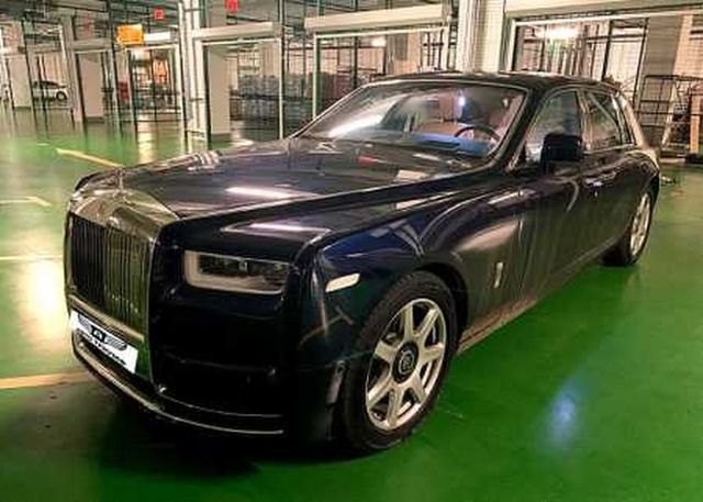 Аренда аренда белого rolls-royce ghost на свадьбу на свадьбу, фото