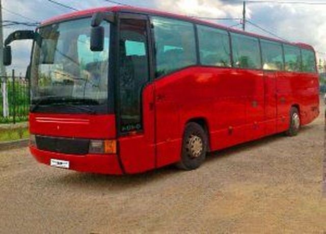 Аренда красного автобуса neoplan , фото