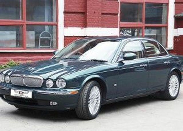 Аренда аренда седана jaguar xj с водителем с водителем, фото