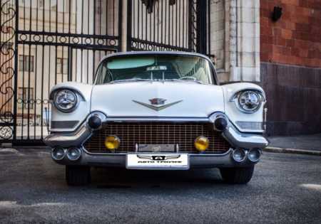 Аренда аренда ретро автомобиля cadillac deville на свадьбу на свадьбу, фото