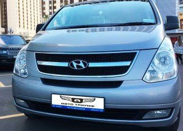 Аренда аренда серебристого минивэна hyundai starex на свадьбу