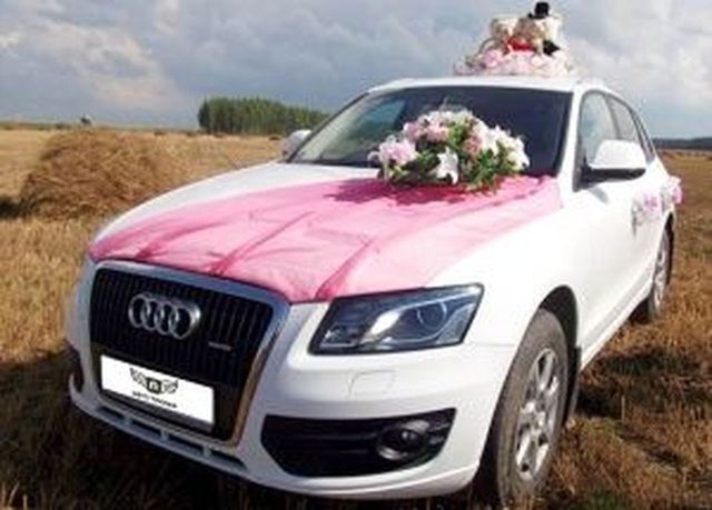 Аренда аренда белого джипа audi q5 с водителем с водителем, фото