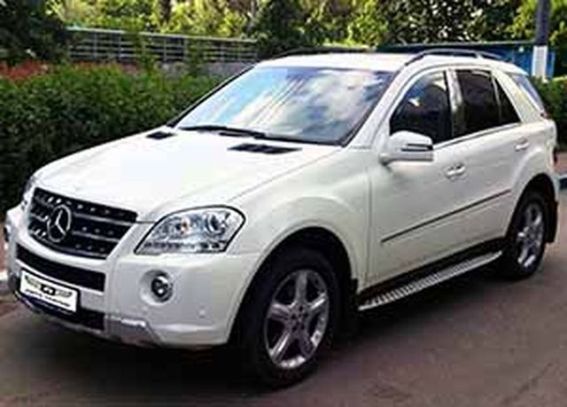 Аренда Белый джип mercedes-benz ml для свадьбы с водителем с водителем, фото