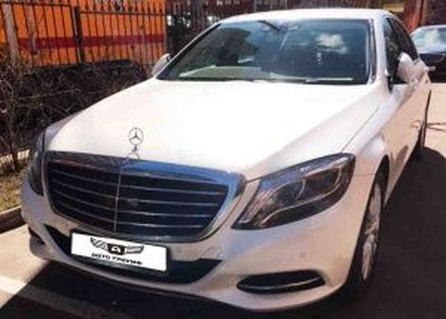 Аренда Мерседес белый с водителем, фото
