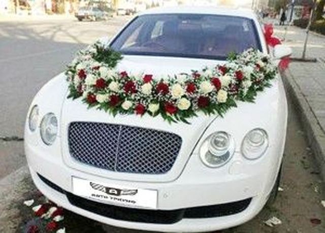 Аренда аренда белого bentley flying spur с водителем с водителем, фото