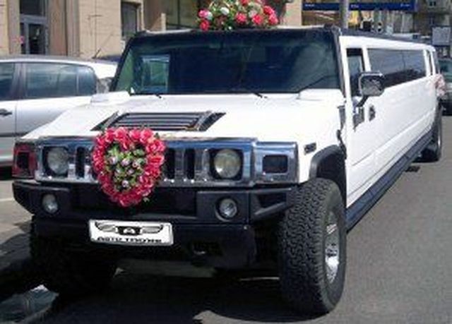 Аренда аренда белого лимузина hummer h20 719 с водителем с водителем, фото
