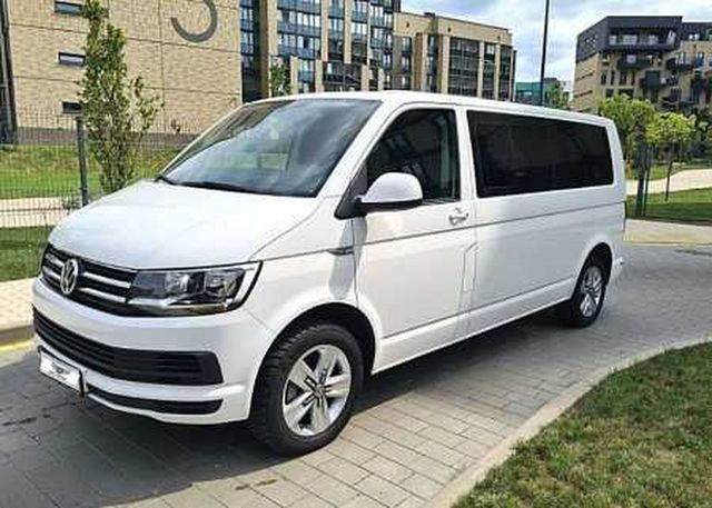 Volkswagen Multivan long