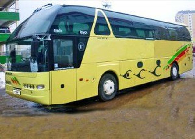 Аренда аренда желтого автобуса neoplan на свадьбу на свадьбу, фото